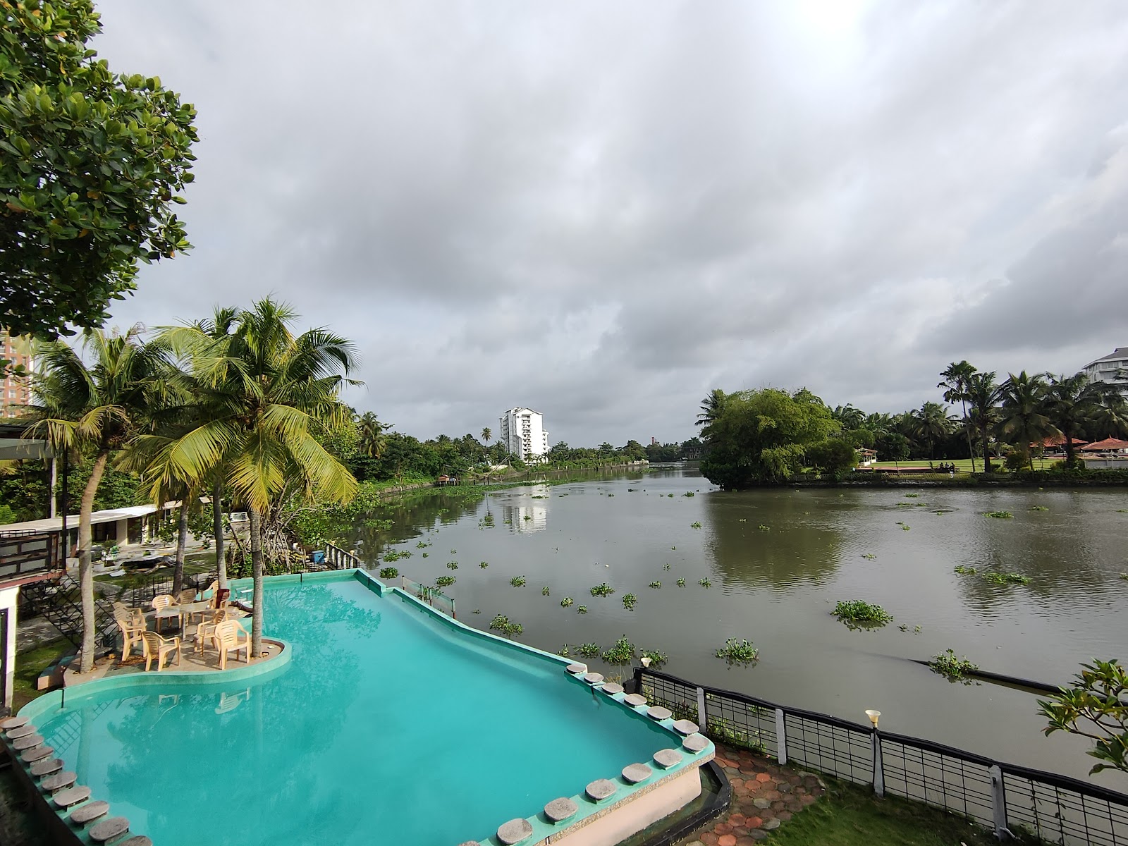 MIA RIAAN LAKE VIEW RESORT Wedding Venue In Maradu Ernakulam