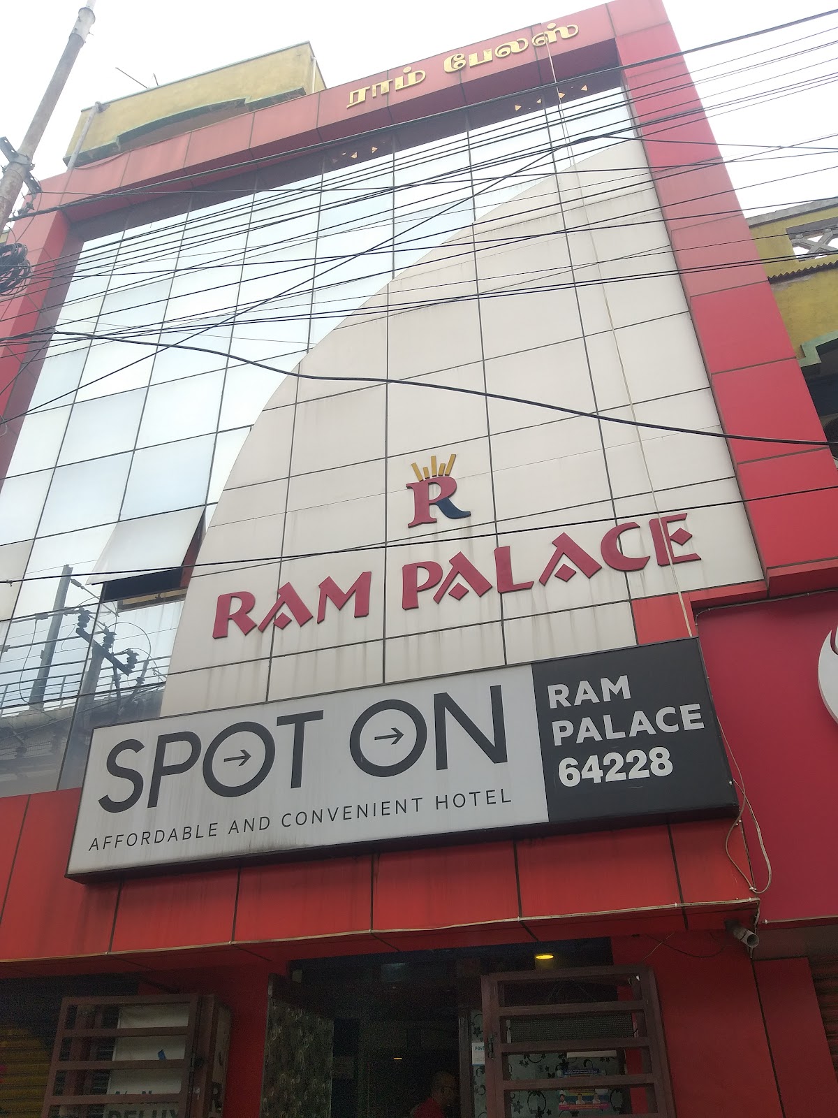 SPOT ON 64228 Ram Palace, Chennai