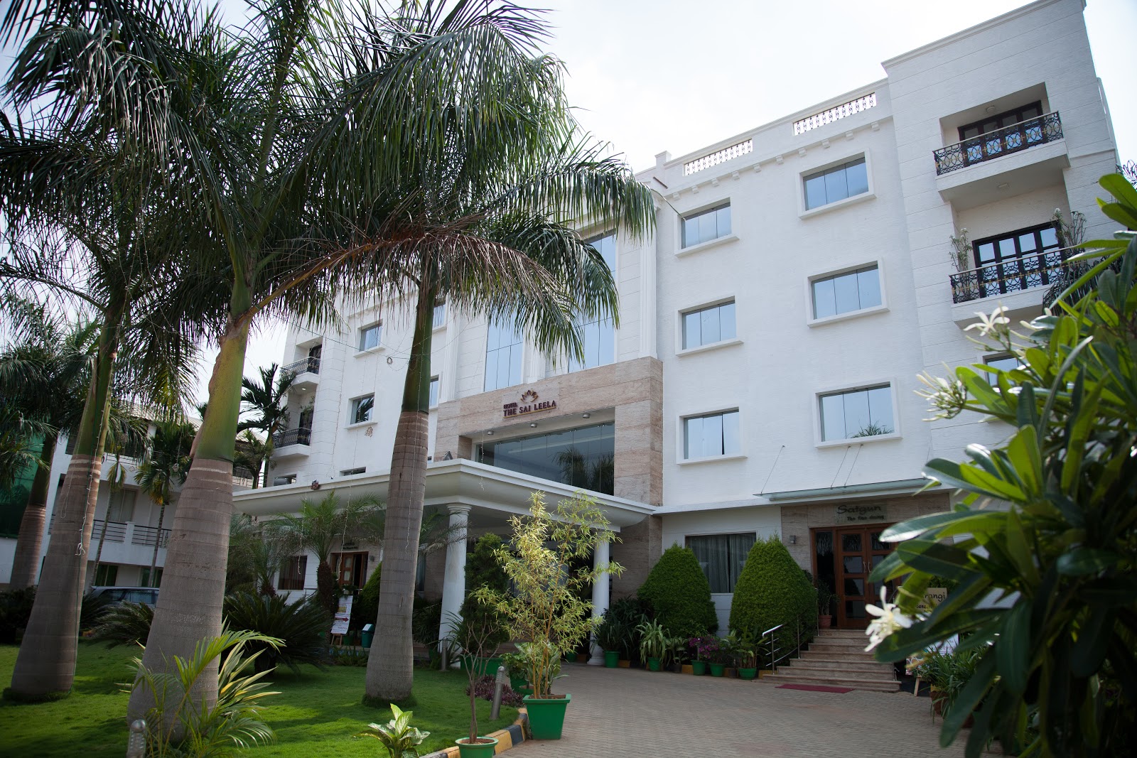 HOTEL THE SAI LEELA BY URBAN (Bengaluru) - Hotel Reviews, Photos, Rate  Comparison - Tripadvisor