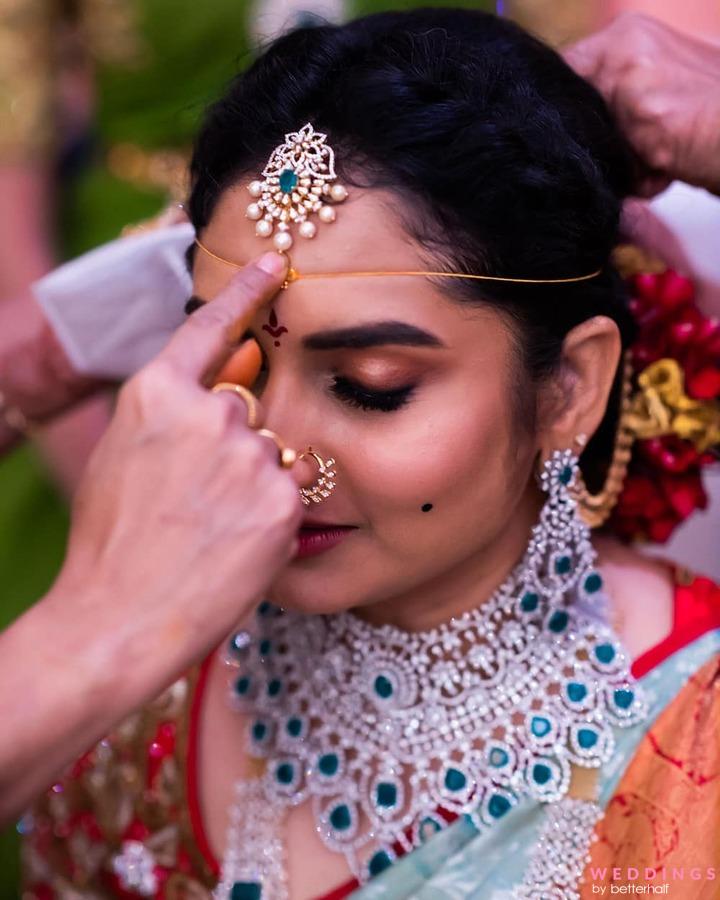 Pooja Makeup Studio on LinkedIn: Pooja Makeup Studio Beautiful Makeup By  Makeup Artist Annu Arora, Book…