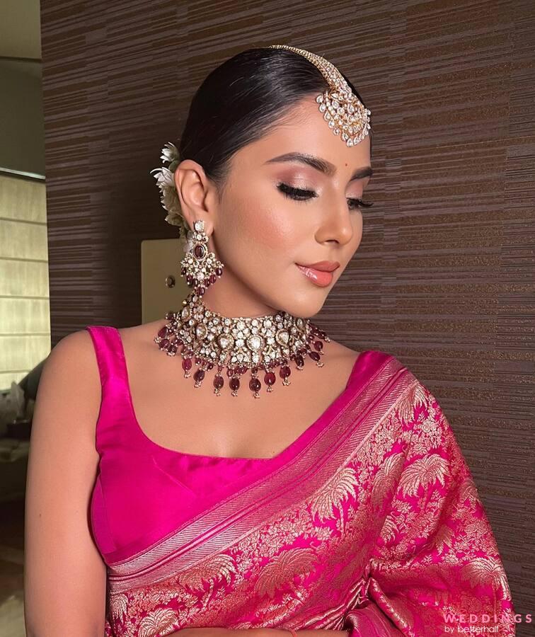 8 Quick And Easy Hairstyles You Can Do At Home To Complement Your Saree