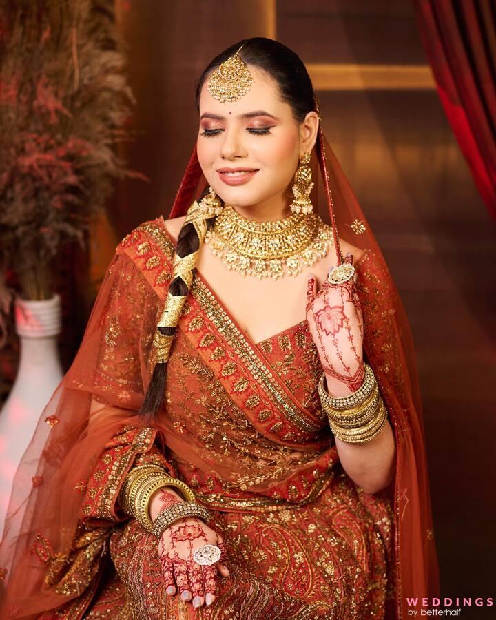 Jewels can truly amp up your bridal look and these pictures are proof. ❤  Makeup & Styled by: @makeup_by_manish_soni Photography by: @... | Instagram