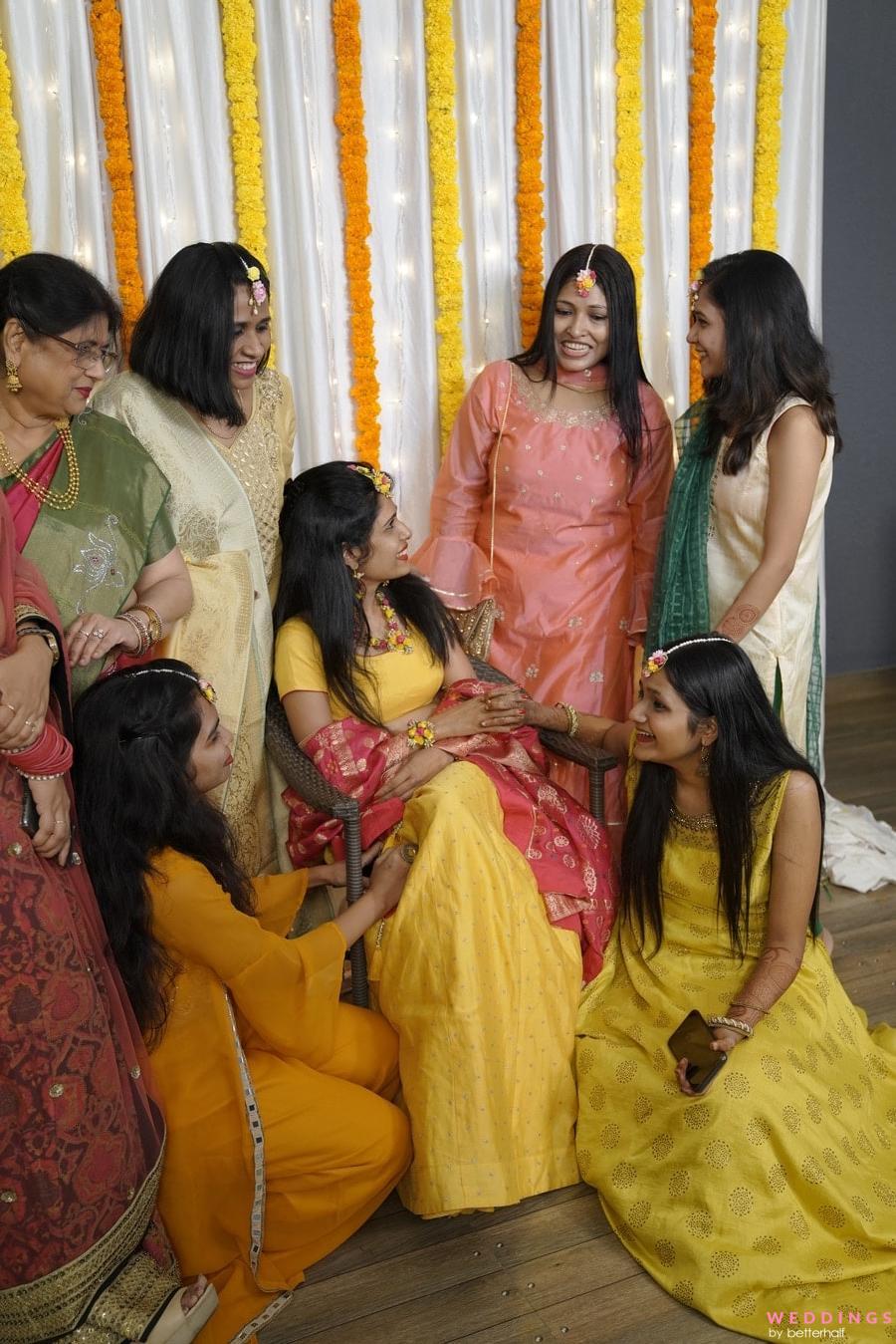 Mukti Mohan radiates joy in Haldi ceremony snapshots; see pics : Bollywood  News - Bollywood Hungama