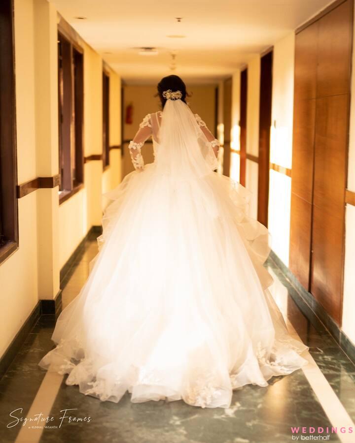 Pin by Jenni jesu on Christian wedding gown | Christian wedding gowns, Christian  wedding dress, Beautiful wedding gowns