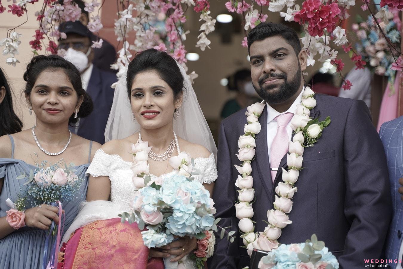 Kerala wedding dress hi-res stock photography and images - Alamy