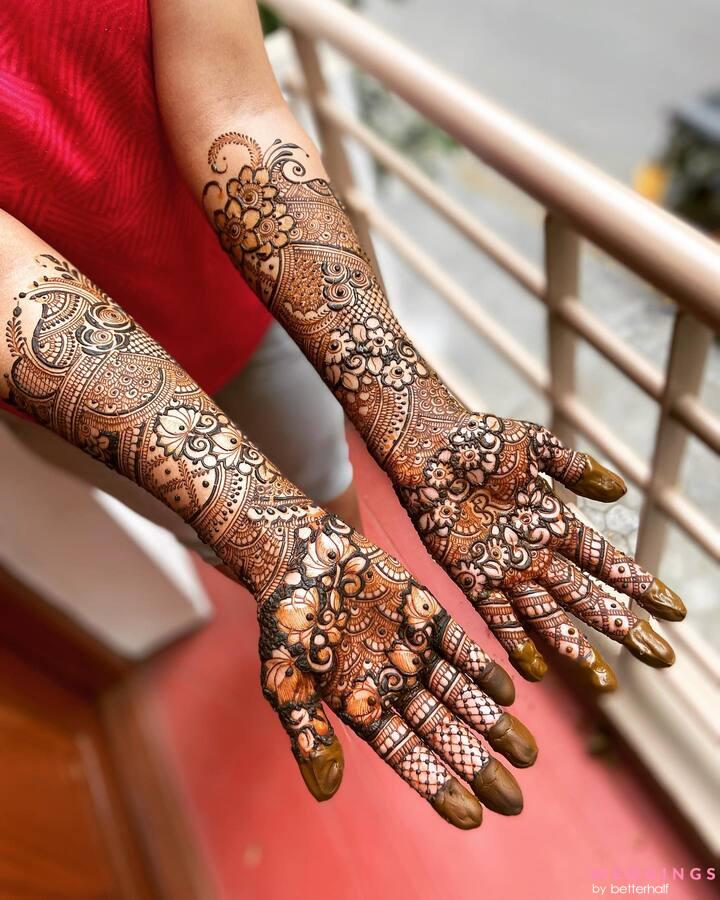 Colorful Mehendi Bliss