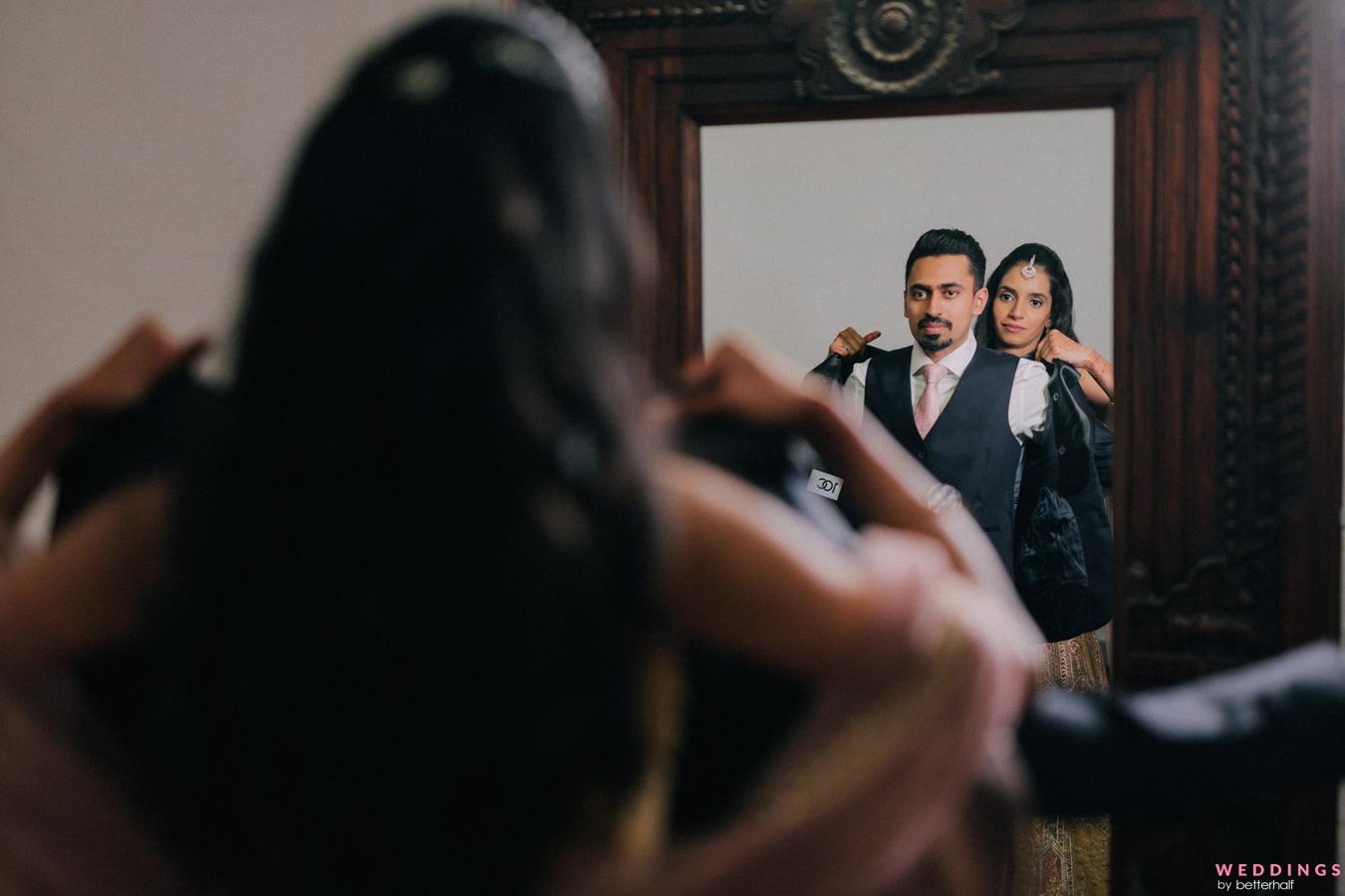 4 easy & cute mirror pic ideas for COUPLES!🫶🏼✨ #pose #couplegoals #e... |  TikTok