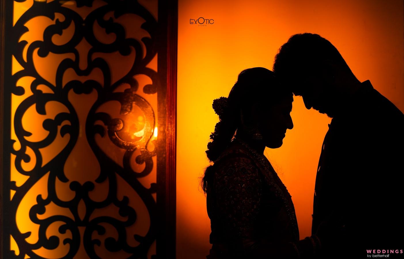 Young couple silhouette Stock Photos, Royalty Free Young couple silhouette  Images | Depositphotos