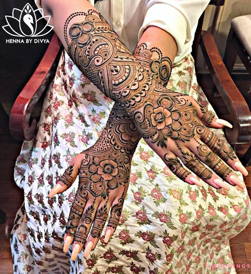 25 Best Floral Mehndi Designs For Hands And Feet - 2023