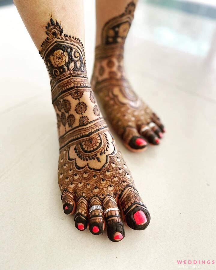 200+ Best Bridal Mehndi Designs of All Times to Add to Your Wedding  Checklist