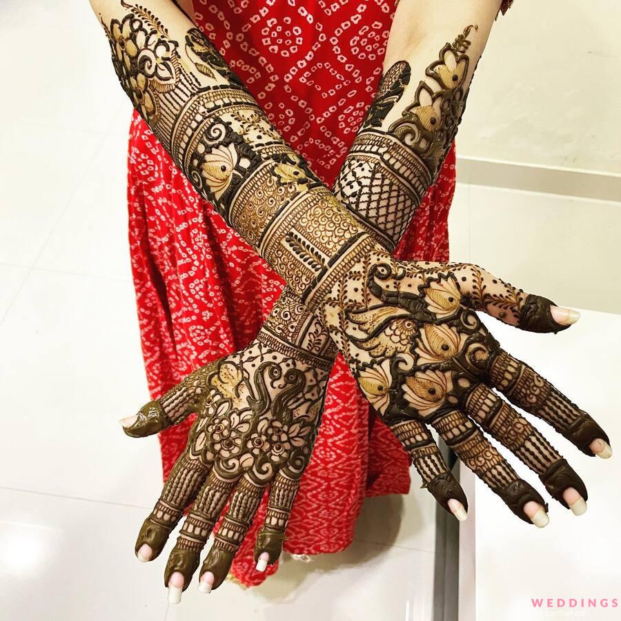 26 Back Hand Mehndi Design, Back Mehndi Design- WeddingWire