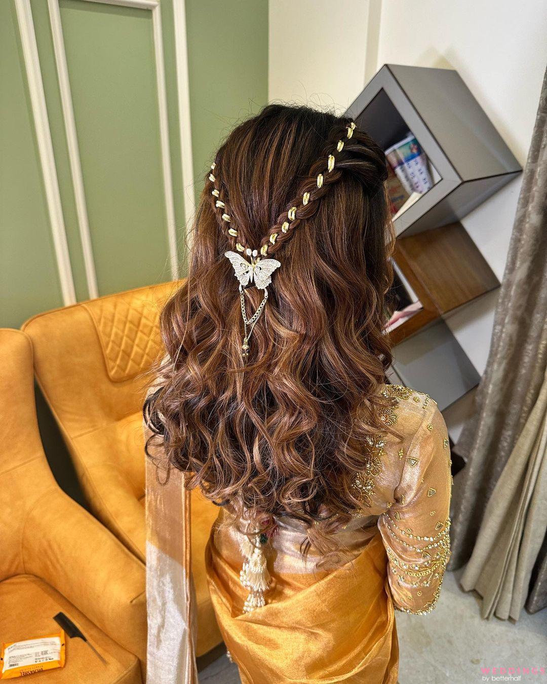 Anujah Thayalan on Instagram: “Bridal Hairstyle #kondaimalai #flowercrown  #braid #southindianbrides #tamilbride #kondai #h… | Hairstyle, Bun  hairstyles, Hair styles