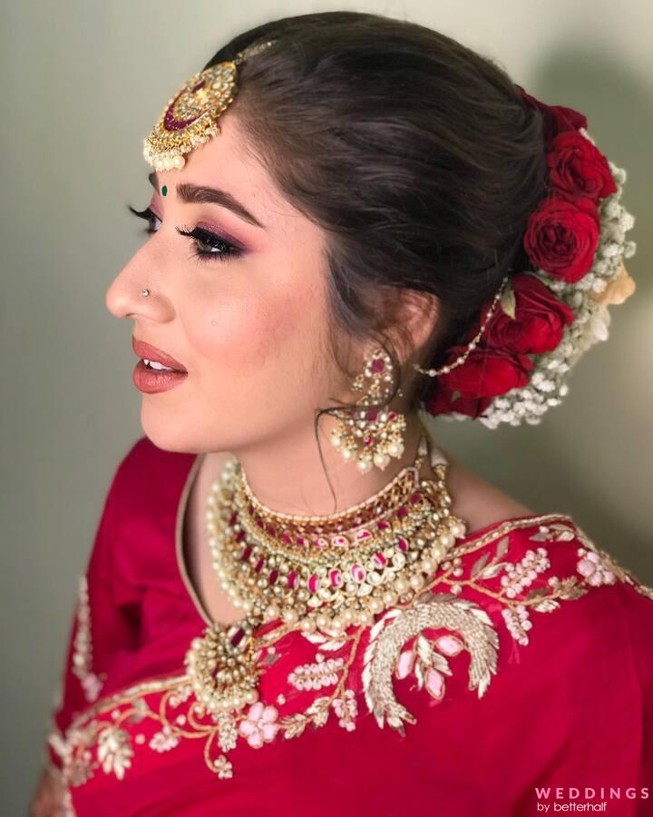 30+ Bridal Makeup Ideas to Complement Your Red Wedding Lehenga | Best bridal  makeup, Bridal jewellery indian, Bridal makeup artist