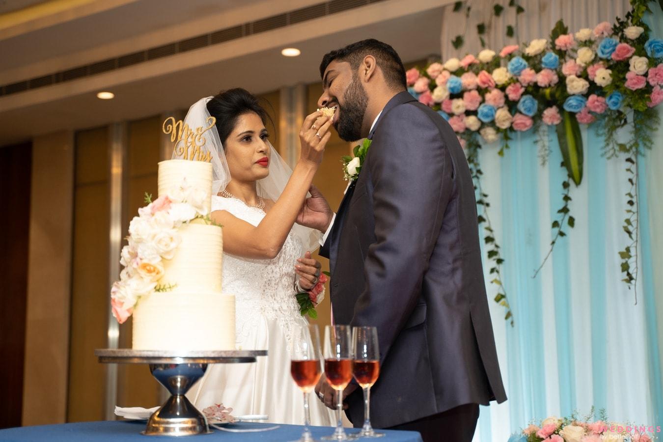 Happy Birthday Cakes - A romantic birthday cake for couple #birthday #cake # couple | Facebook