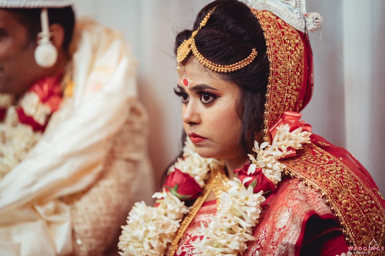 Cake Cutting Shot on Wedding Day - Shaadiwish