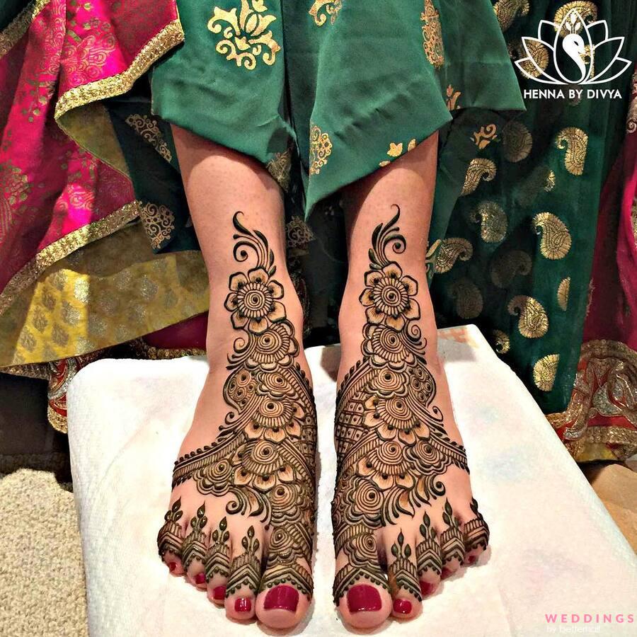 Foot Mehndi Design. Discover stylish foot mehndi design… | by Rajan Tiwari  Mehndi Art | Medium