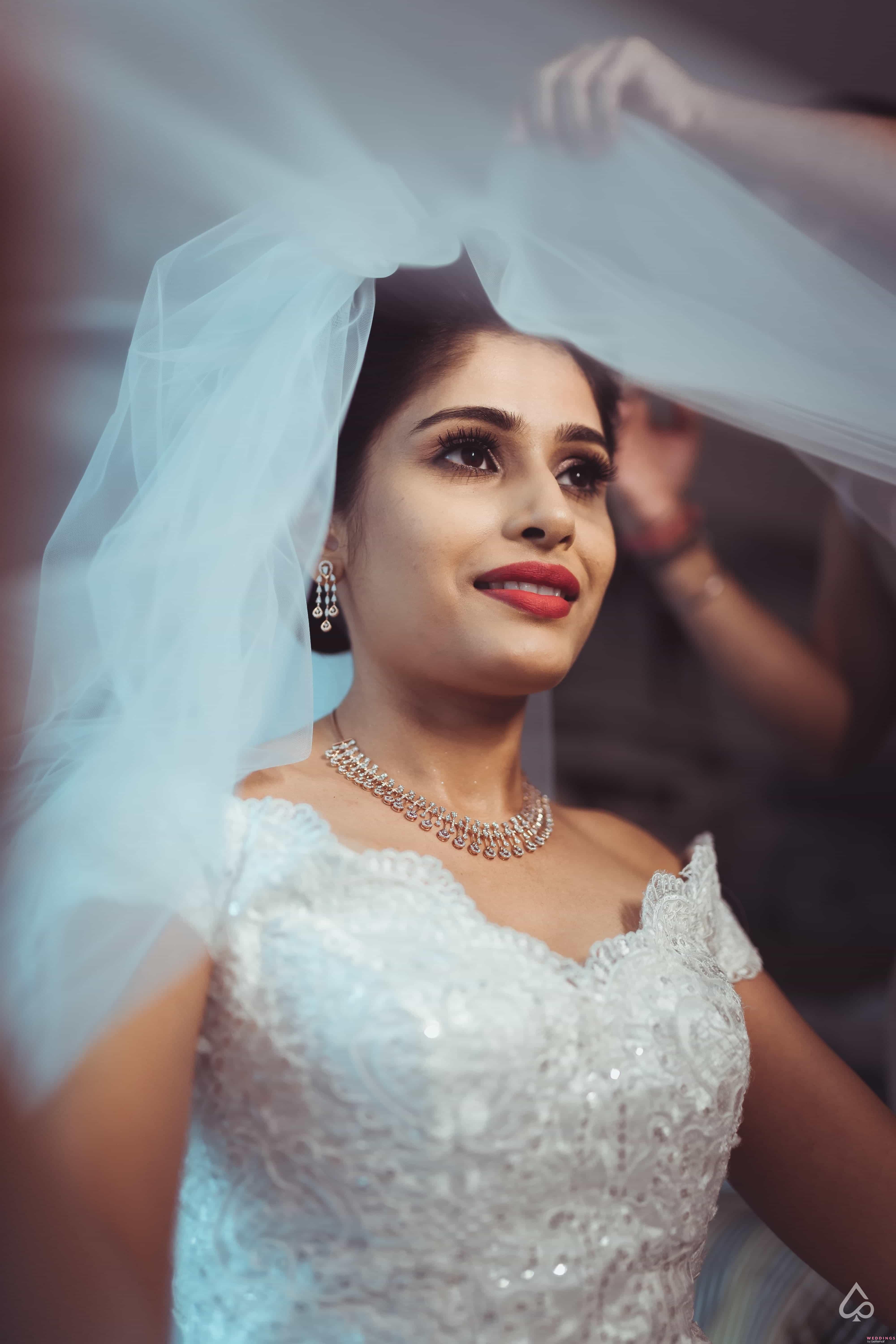 Pretty Kerala Christian Bridal Wear You Should Know About – India's Wedding  Blog