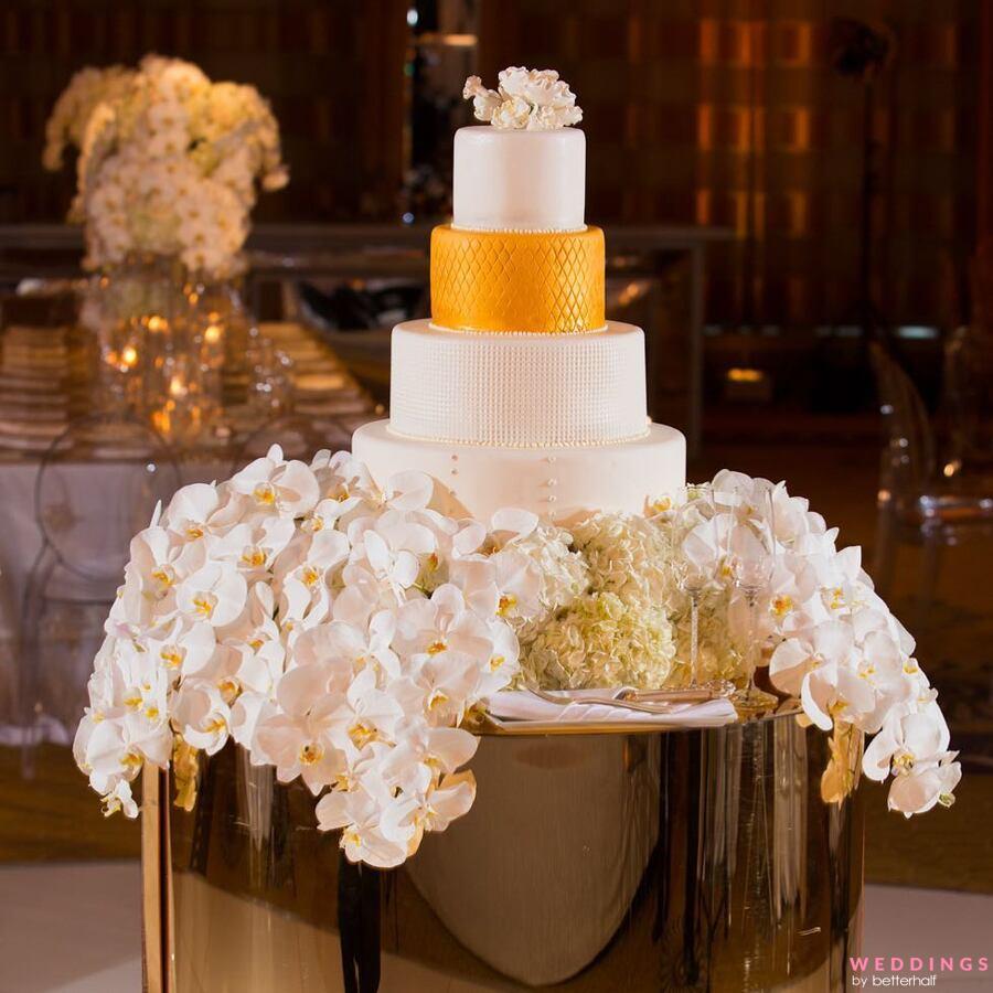 So Stunning 20 Chic Wedding Cakes For Fall Wedding Ideas -  Elegantweddinginvites.com Blog