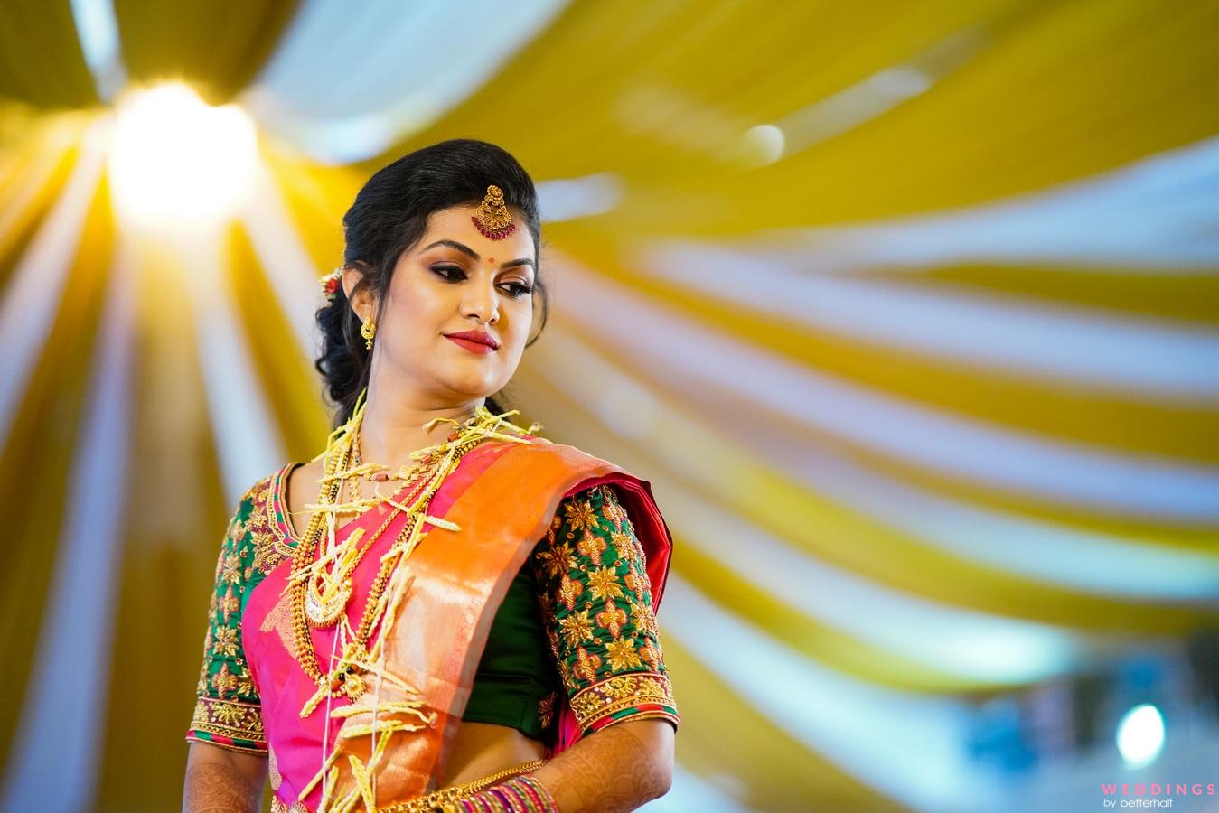 Nauvari look | Bride makeup, Marathi bride, Saree poses