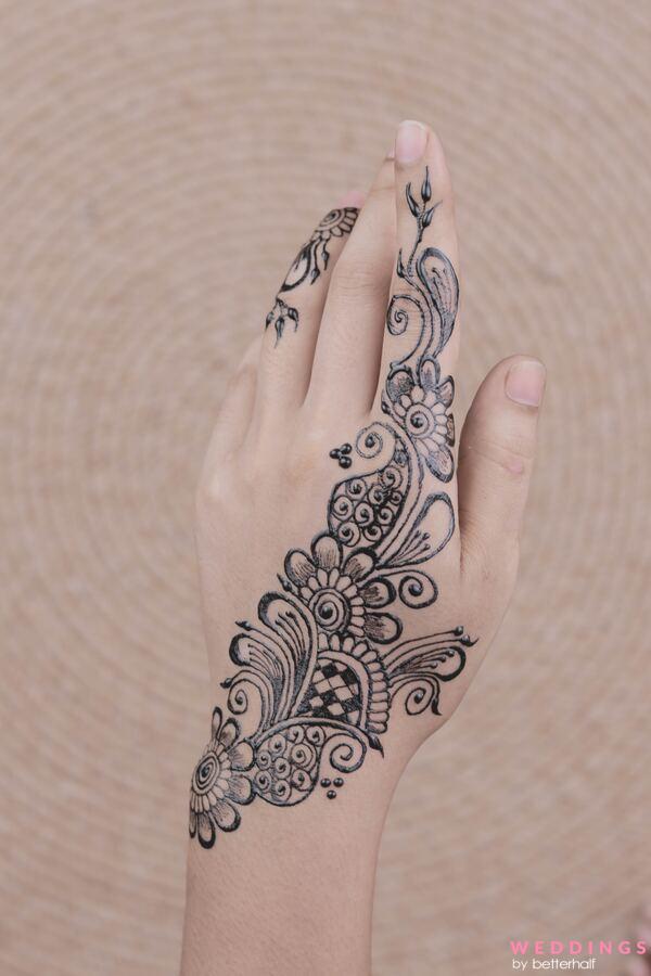 30 Latest Arabic Mehndi Designs – Easyday