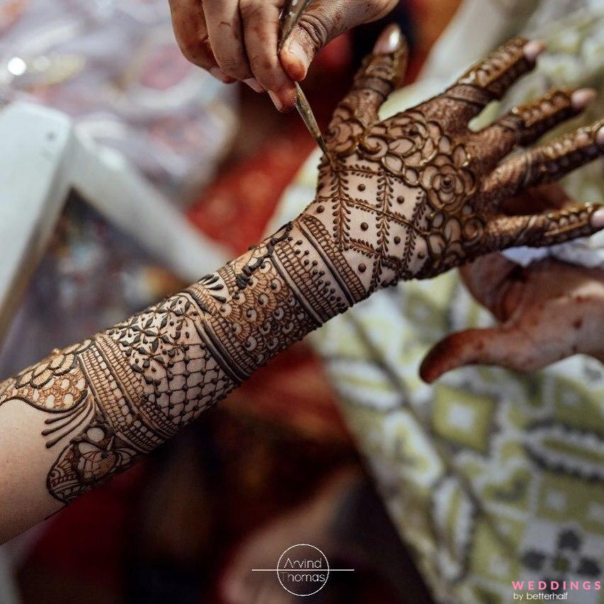 30 unique finger mehndi designs that are stunningly beautiful - Tuko.co.ke