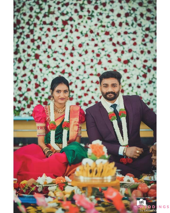 Portrait of a South Indian couple - Stock Photo [11457221] - PIXTA