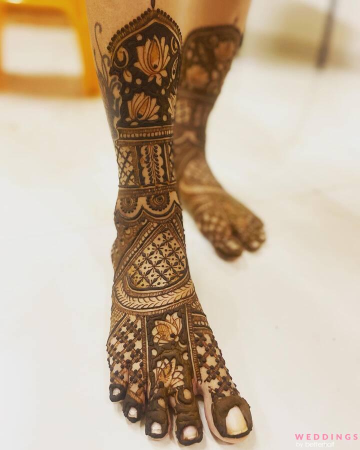 Arabic Mehndi Designs For Legs | HerZindagi