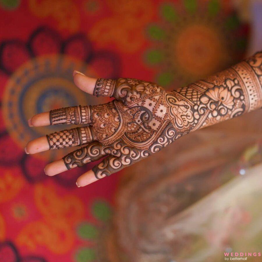 Just Another Mehndi Monday. I let Twitter pick my Mehndi! | PeakD