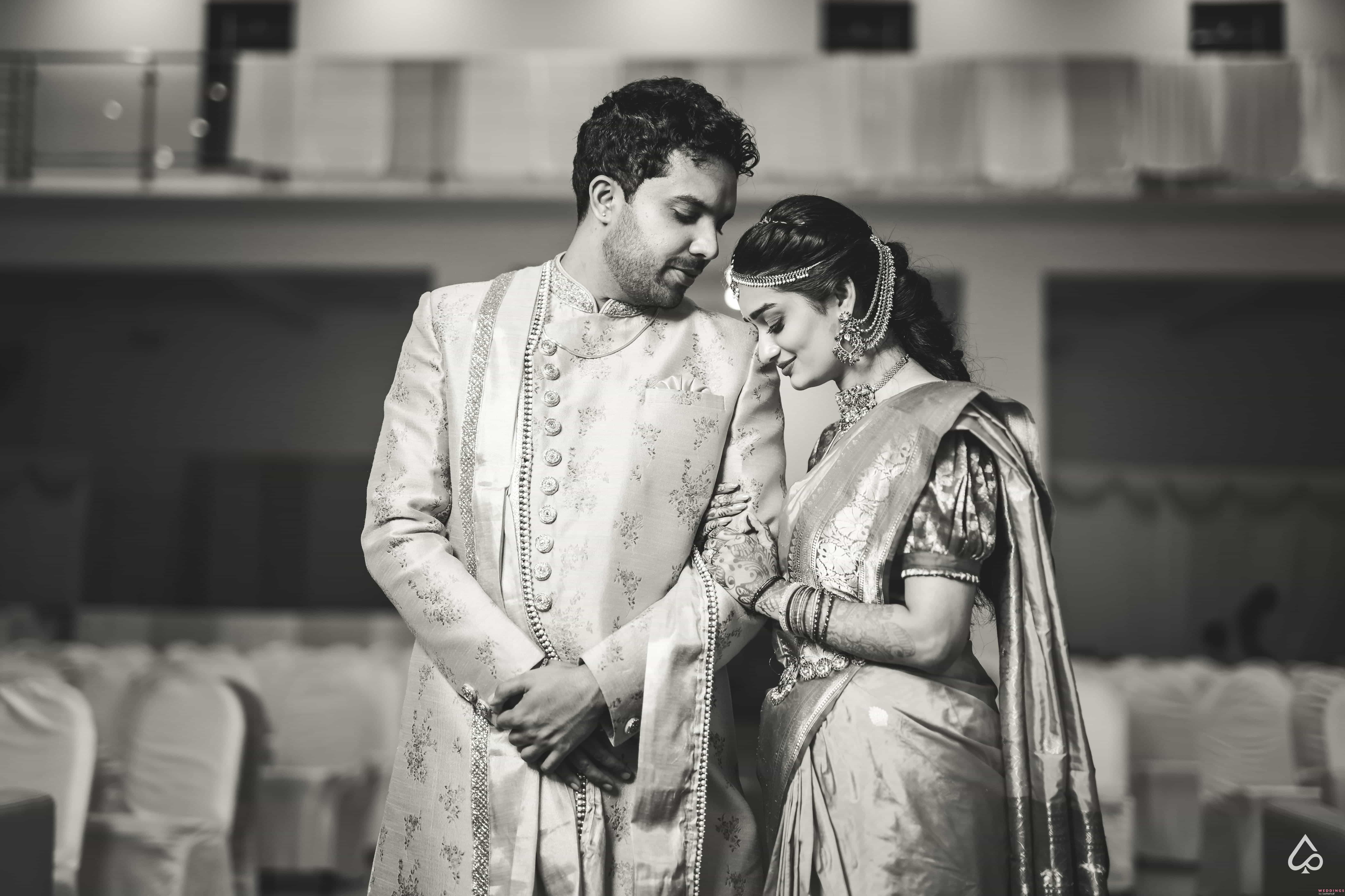 Couple Photoshoot Poses in Saree for Eternal Elegance
