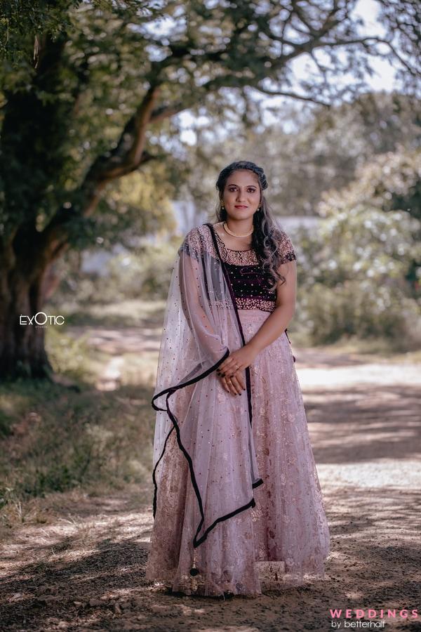 Romantic Outdoor Couple's Shoot