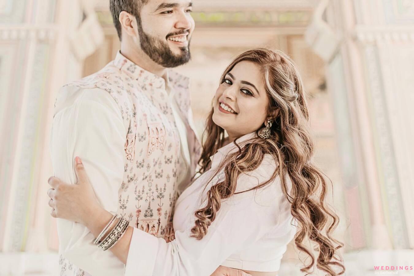 Pin by PREET NIJJER on sardaar nd sardaarni | Pre wedding photoshoot props, Pre  wedding photoshoot outdoor, Punjabi wedding couple