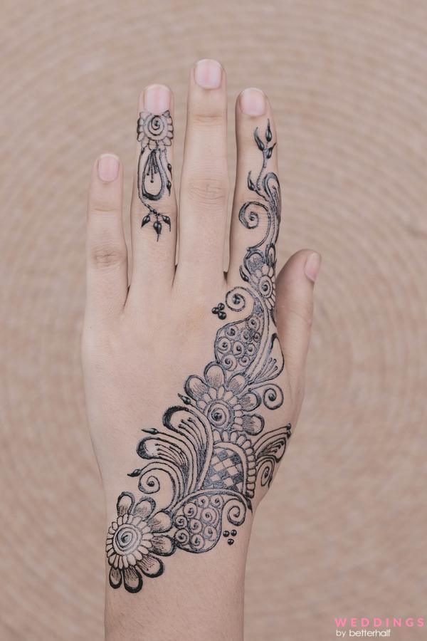 Black and Red Mehndi Designs