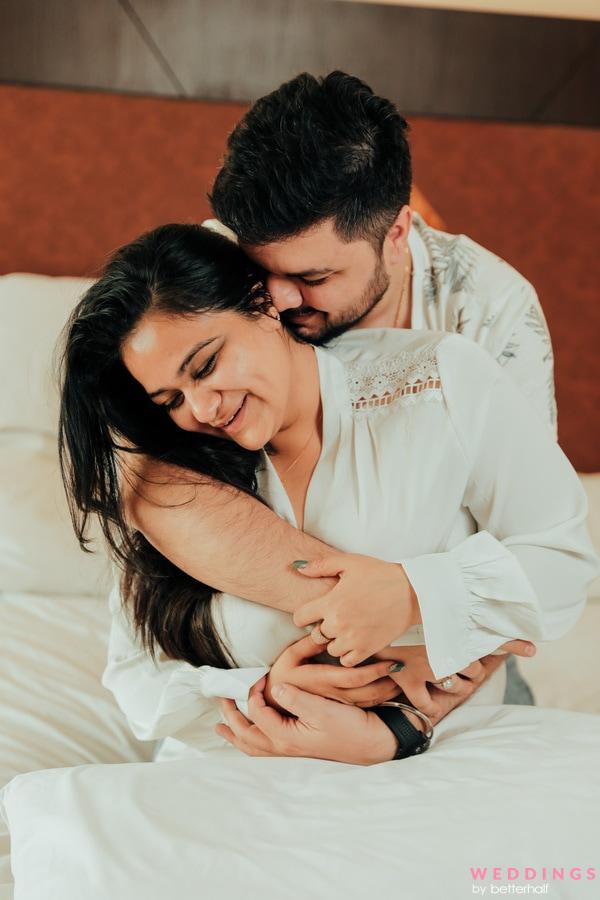 Top 10 poses for couples | Unscripted Photographers