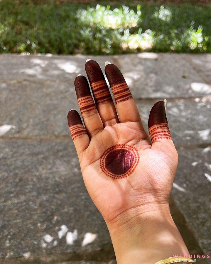 Karwa Chauth 2023: Trending Mehndi Designs That Will Make You Stand Out -  News18