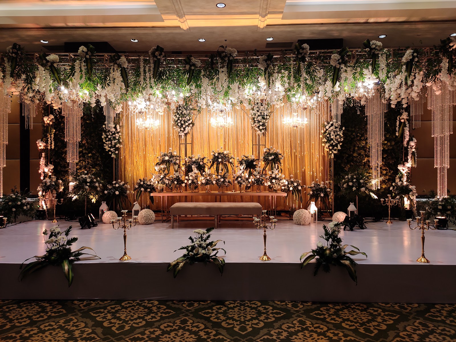 Wedding Decorators - Find Best Wedding Stage/Mandap Decorators in India