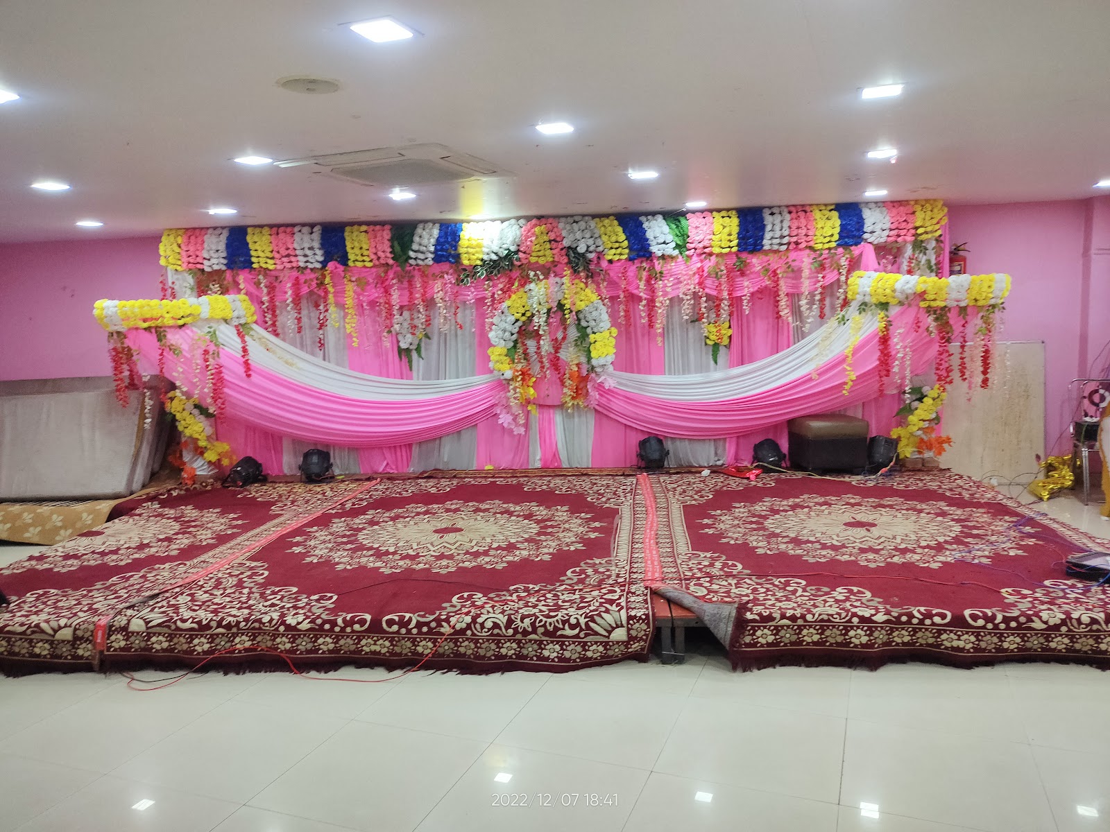 the-highway-restaurant-wedding-venue-in-lakh-patna