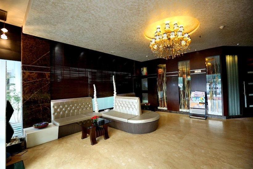 hotel oyster sector 17 chandigarh
