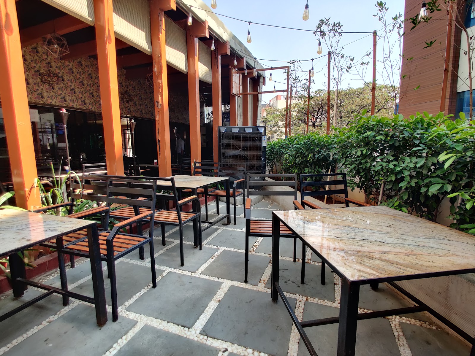 Aura Cafe Infusion Bar Wedding Venue In Jubilee Hills Hyderabad aura-cafe-infusion-bar-wedding-venue-in-jubilee-hills-hyderabad