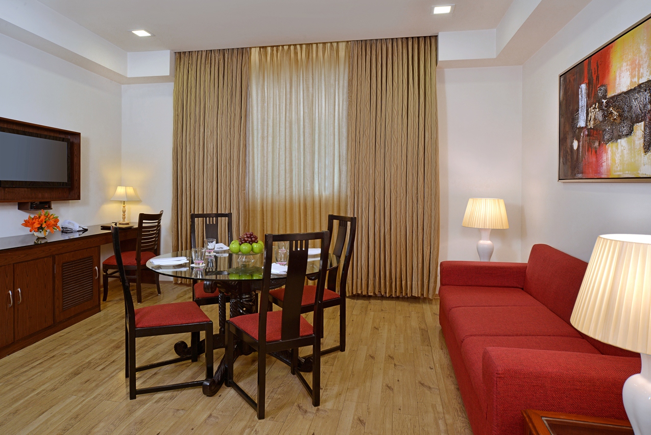 hotel taurus sarovar portico mahipalpur new delhi